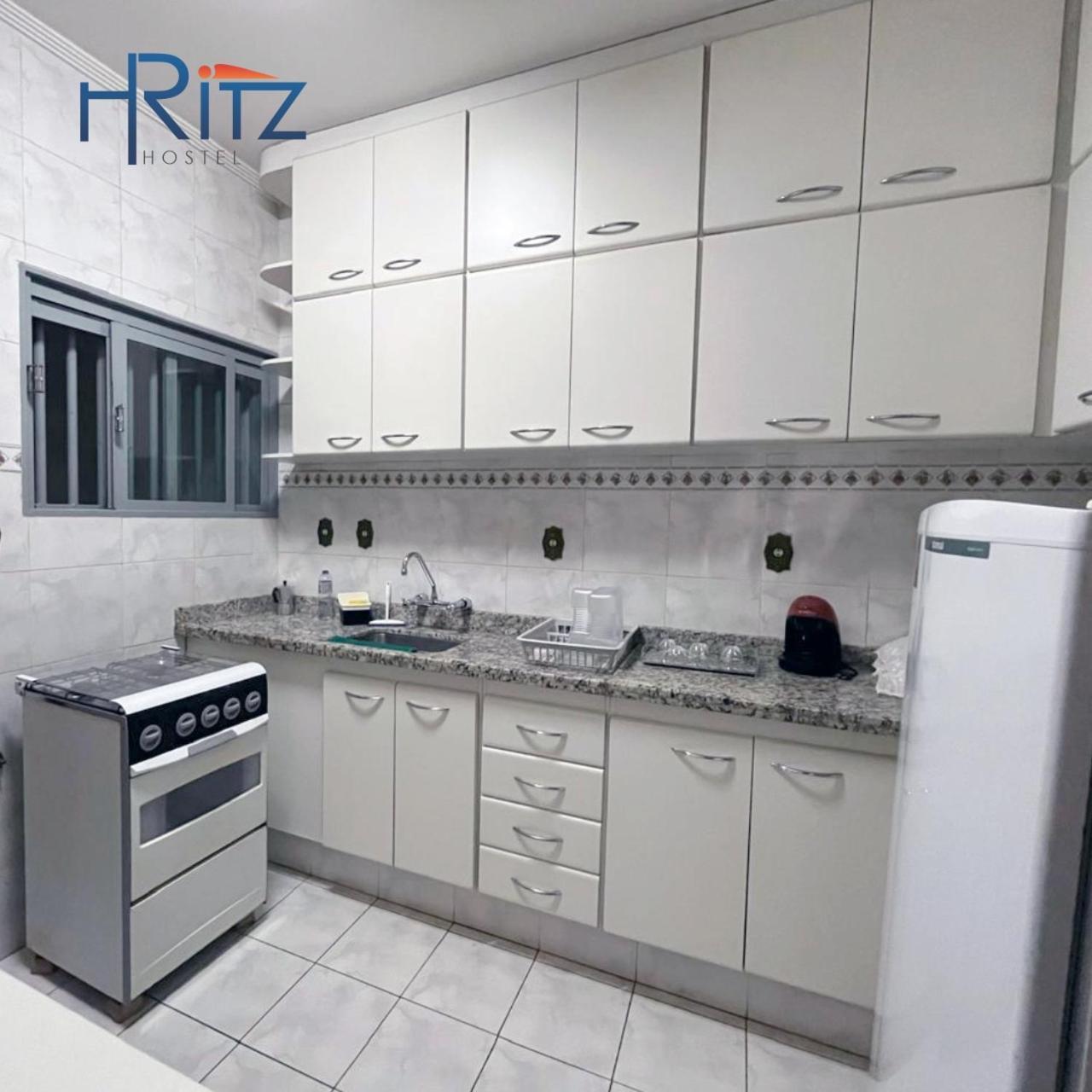 Ritz Hostel Araçatuba Zewnętrze zdjęcie