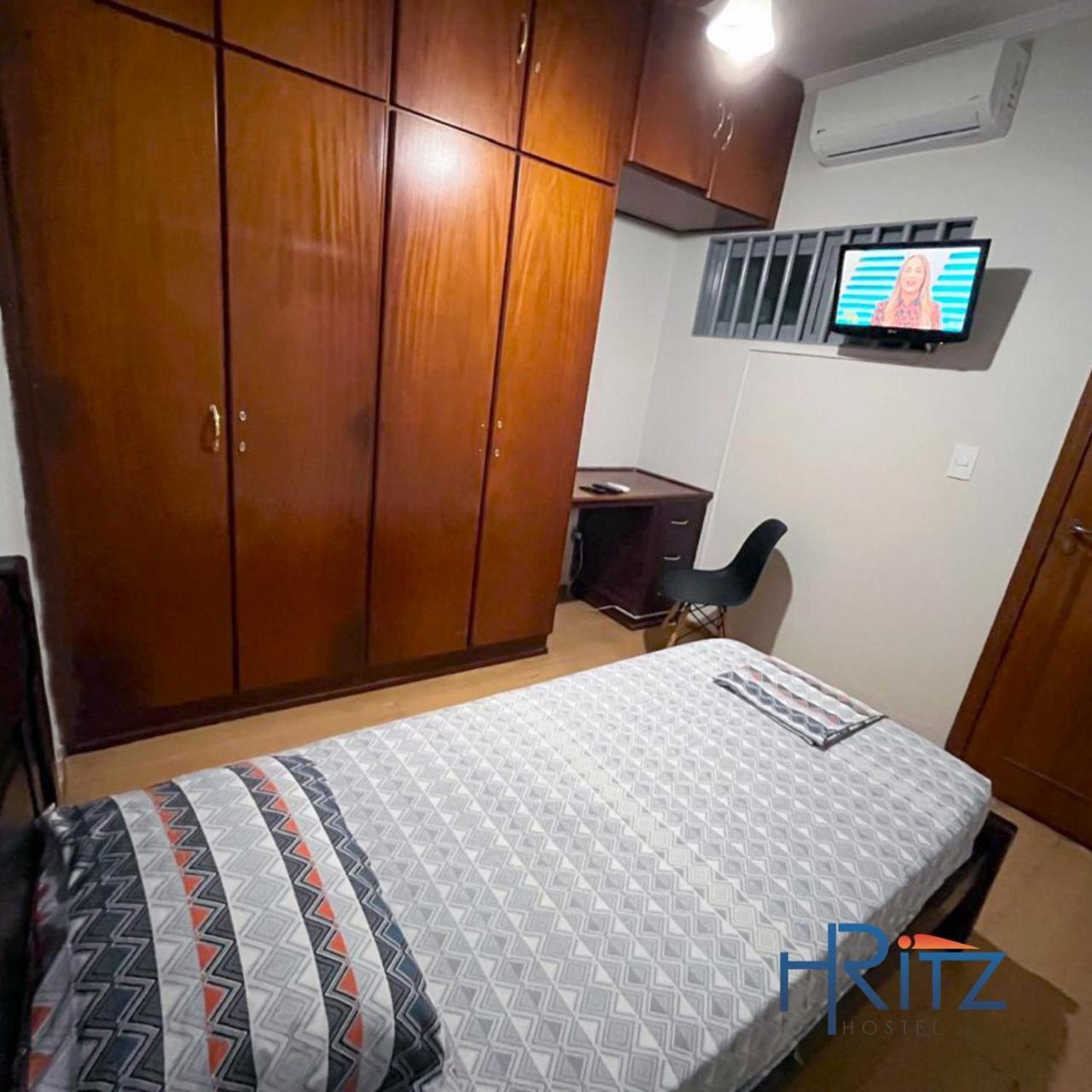 Ritz Hostel Araçatuba Zewnętrze zdjęcie